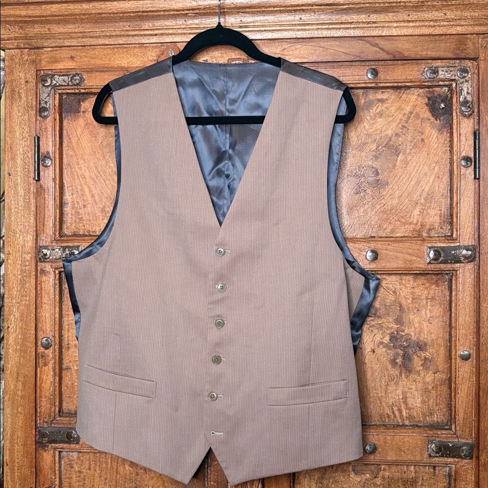 100% Wool Tan Beige Pinstriped Vest model Normandy | 46R